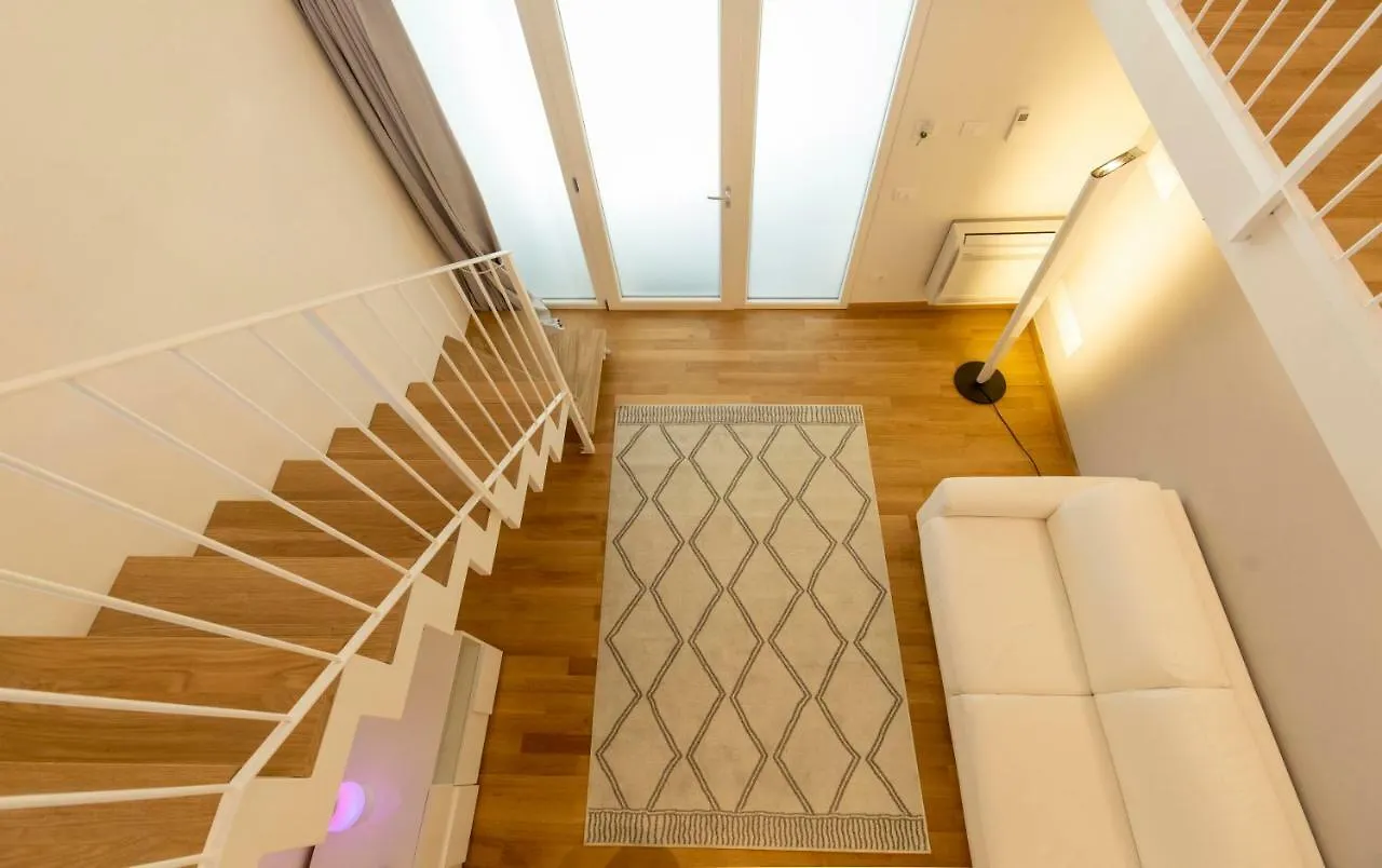 Center Loft Apartment La Spezia
